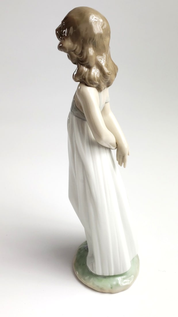 Lladro 22085 Hand Made Spain Porcelain 2005 Events Creation - 5