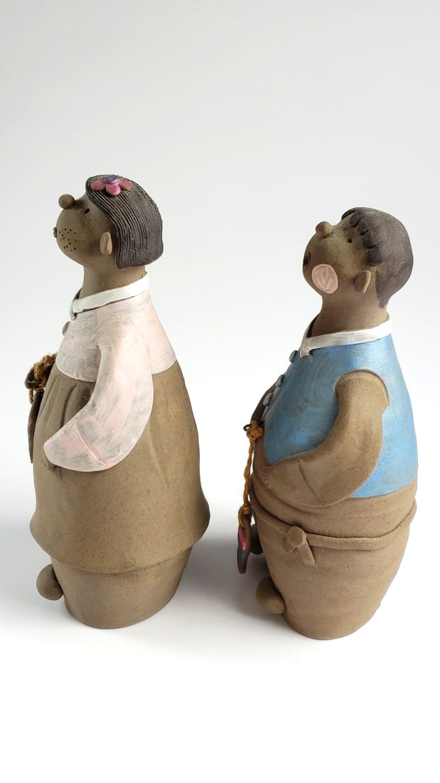 Vintage Ceramic Figurines of Boy and Girl Holding Fish - 4