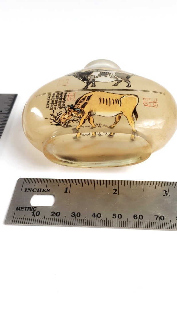 Antique Inside-Painted Glass Snuff Bottle with Oxen Design - 4