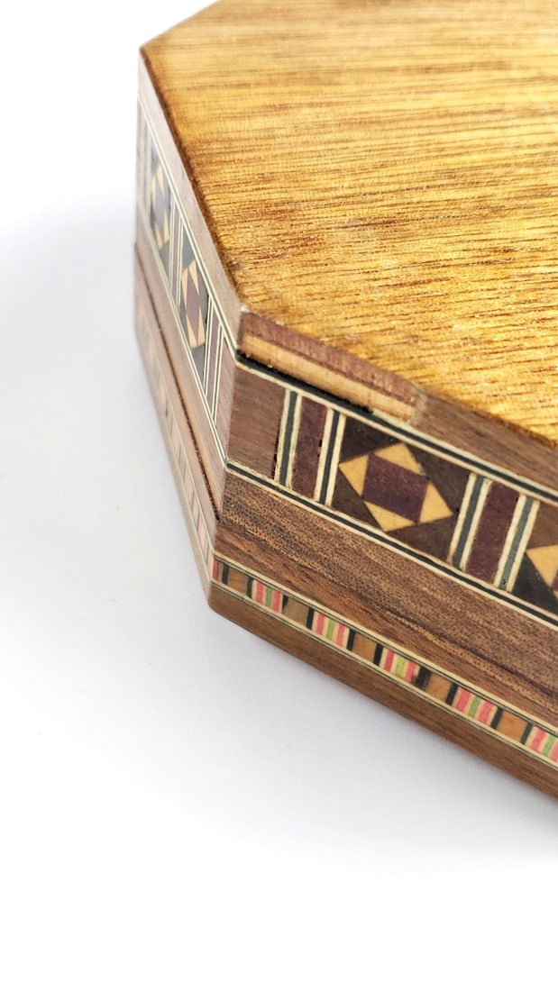Handcrafted Inlaid Octagonal Wooden Box with Geometric Inlay Design - 6