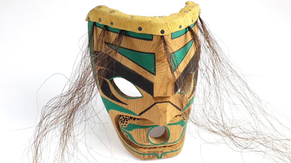 Vintage Makah Handcrafted Wooden Tribal Mask with Green and Black Design: Great Low Estimate: 50 Width: 4 Height: 8 High Estimate: 250