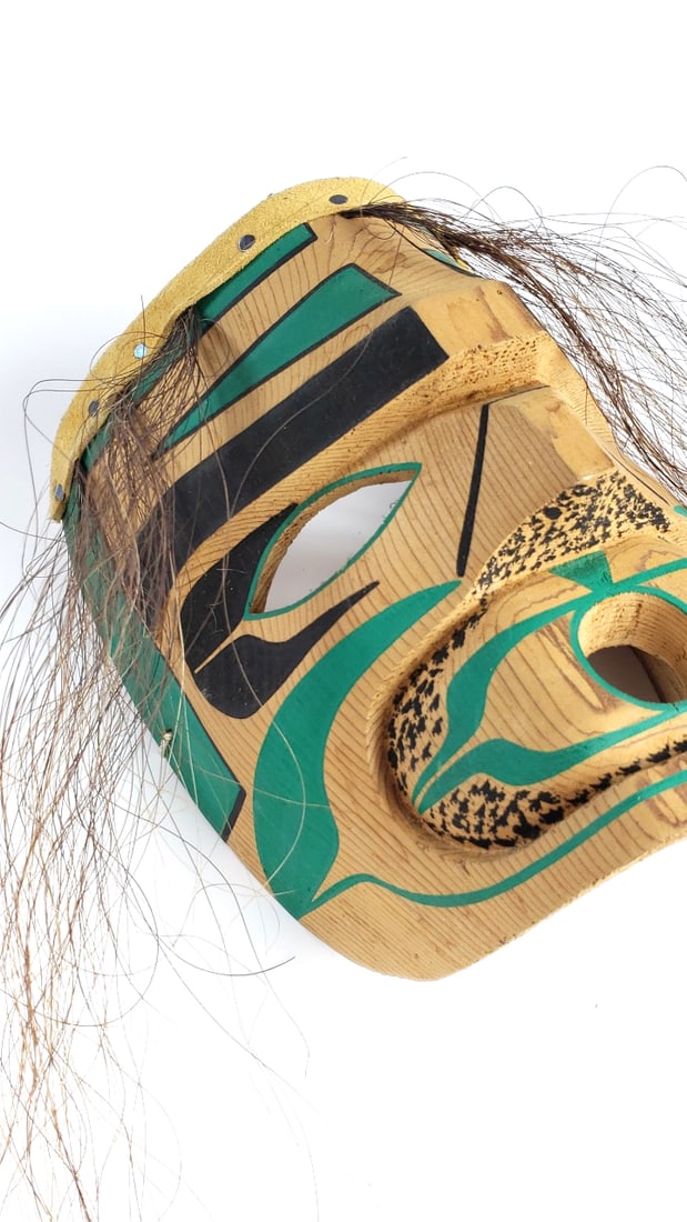 Vintage Makah Handcrafted Wooden Tribal Mask with Green and Black Design - 3