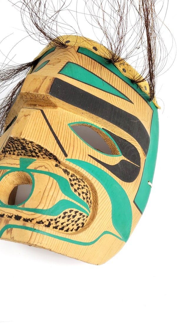 Vintage Makah Handcrafted Wooden Tribal Mask with Green and Black Design - 5