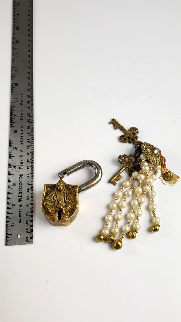 Ornate Vintage Brass Lock with Keys and Pearl Rosary - 5