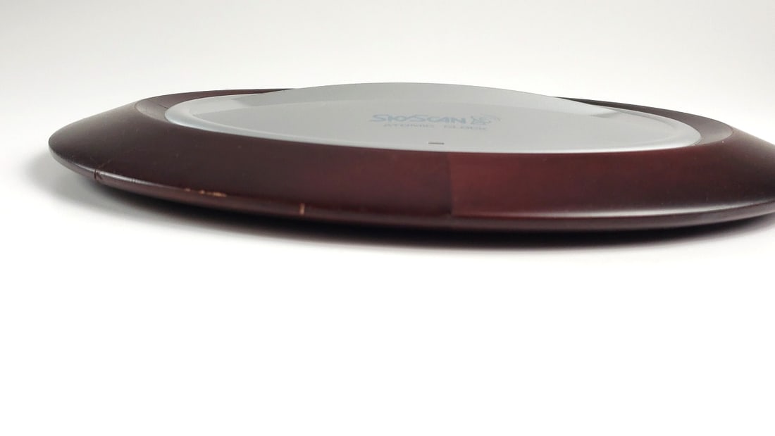 SkyScan 10" Atomic Clock with Temperature Display, Round Wood Frame - 10