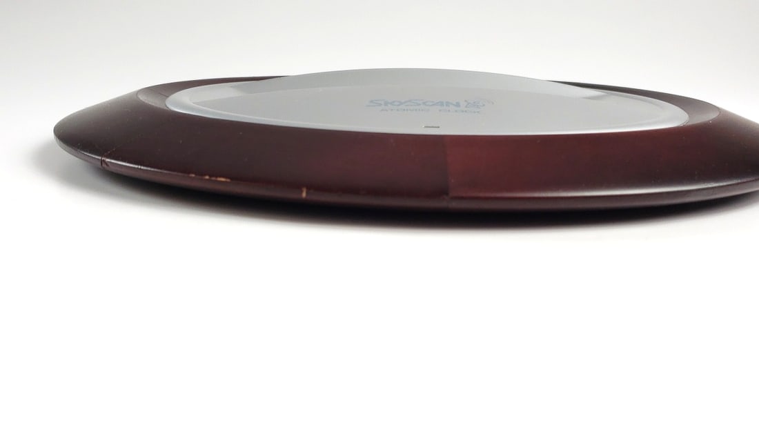 SkyScan 10" Atomic Clock with Temperature Display, Round Wood Frame - 9