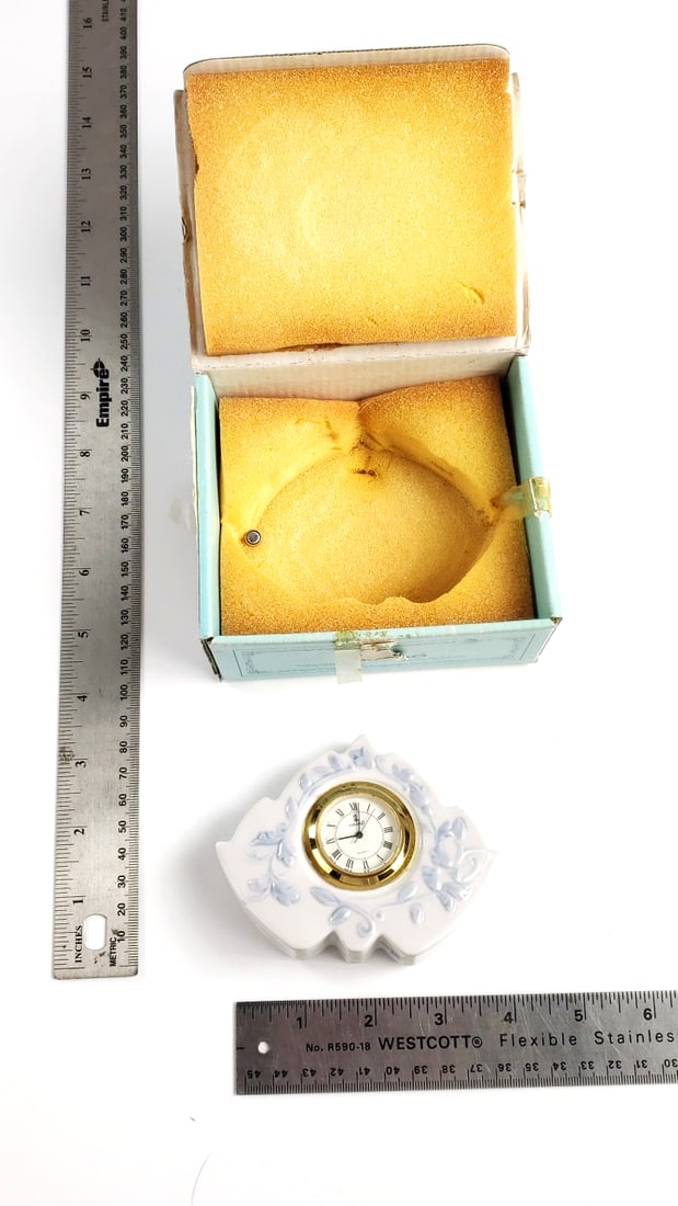 Lladro Porcelain Desk Clock with Original Box and Roman Numerals - 6