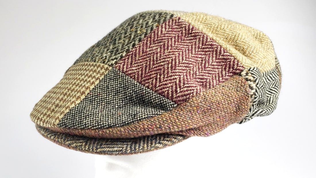 Hanna Hats Donegal Wool Hat - Made in Ireland, Handcrafted - Large Tweed Flat Cap, Multicolored H...: Good see pics High Estimate: 80 Height: 7 Width: 1 Low Estimate: 30