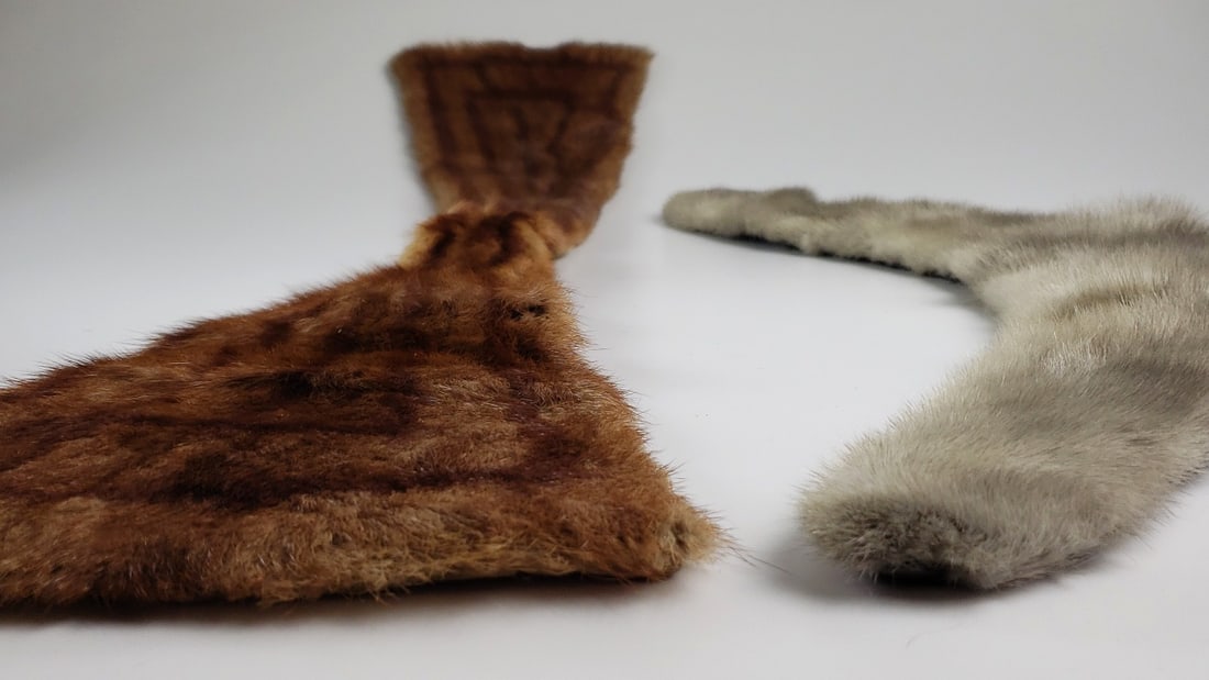 Two Vintage Fur Stoles: Brown and Gray Mink Accessories - 7