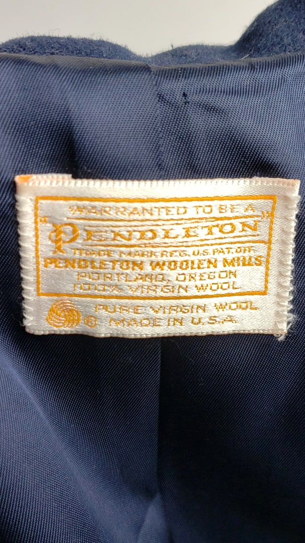 Vintage Pendleton Woolen Mills Navy Wool Blazer with Notched Lapels - 2