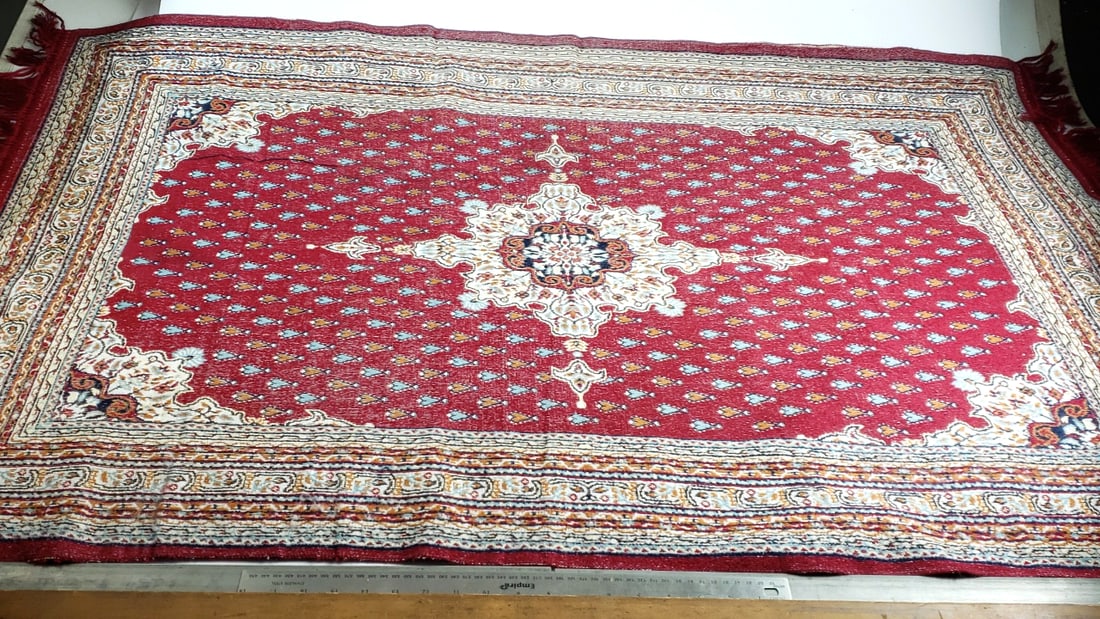 Traditional Hand Knotted Red Persian-Style Area Rug with Central Medallion Design 60" x 36" - 11