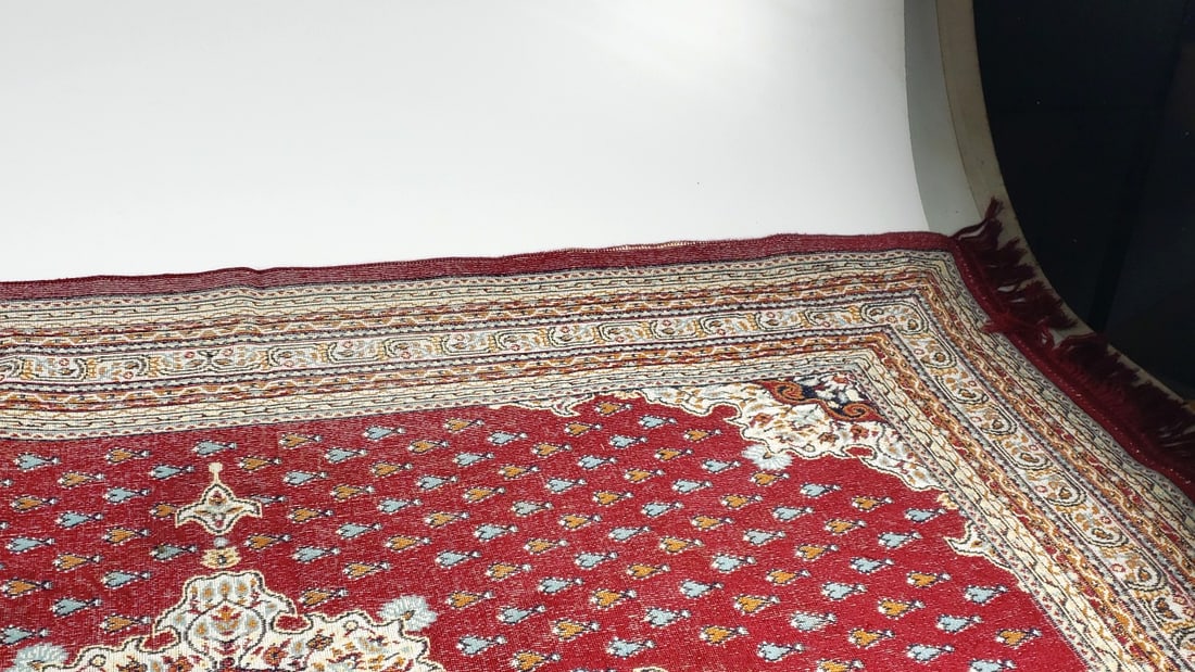 Traditional Hand Knotted Red Persian-Style Area Rug with Central Medallion Design 60" x 36" - 13