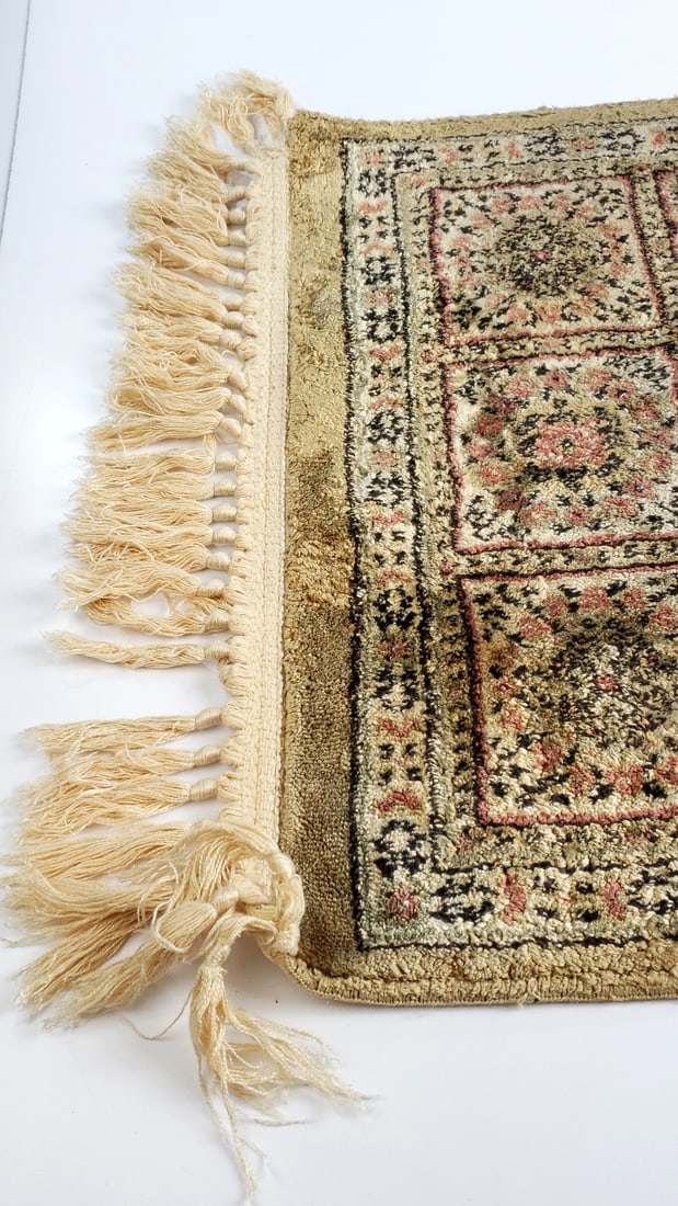 Ornate Persian-Style Prayer Rug with Fringe Trim 36" x 19" [2] - 2