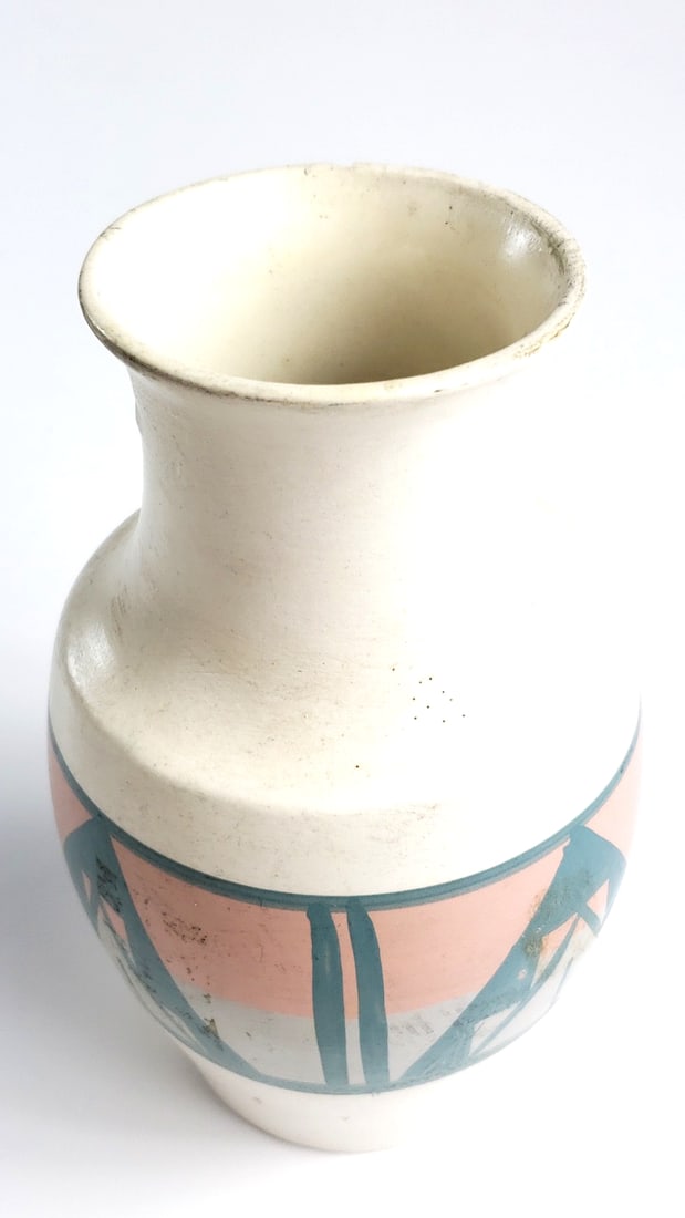 Hand Painted Sunshine Klay-N-Kraft Tent Pottery Base, Tucson, AZ: Good, small chip on lip Width: 4 Height: 4 Low Estimate: 25 High Estimate: 150