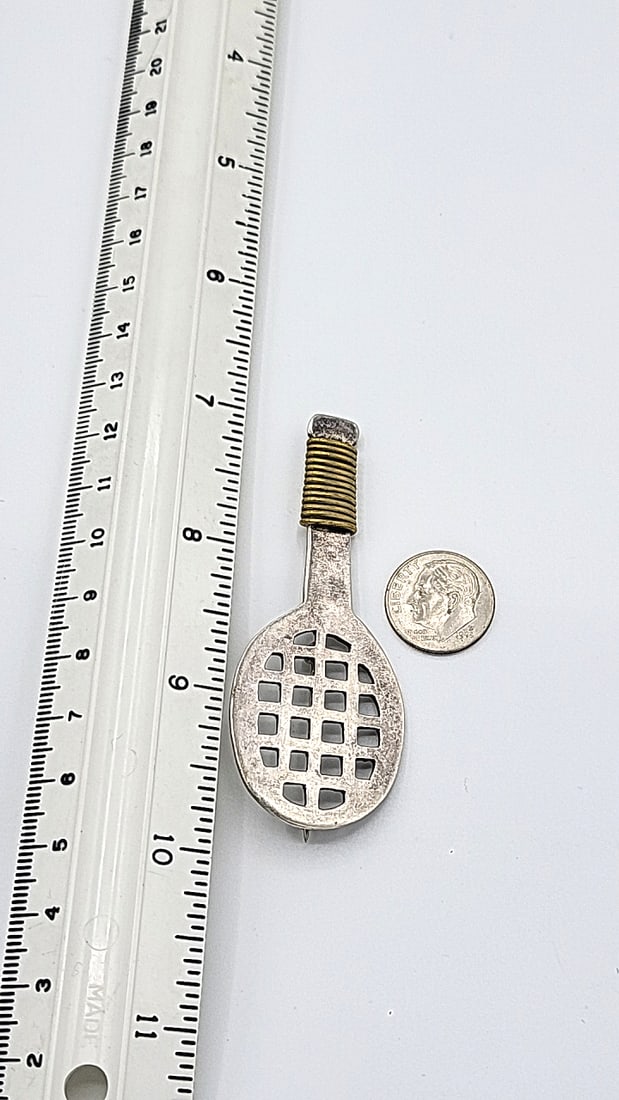 Sterling Silver Tennis Racket Brooch 14.99g - 2