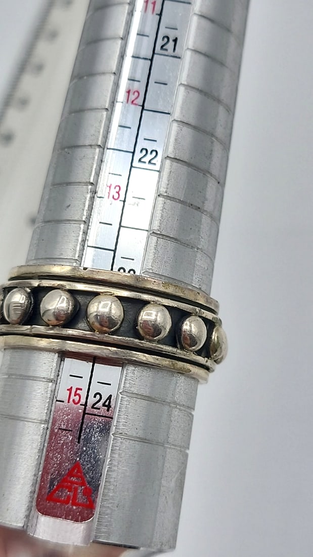 Sterling Silver Fidget Ring With Central Moveable Bead Design 9.92g Size 13 - 7
