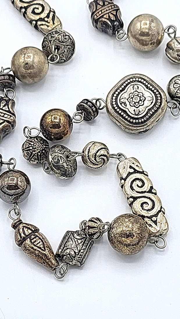 Unmarked Silver Hollw Bead Necklace With Intricate Designs 50g - 2