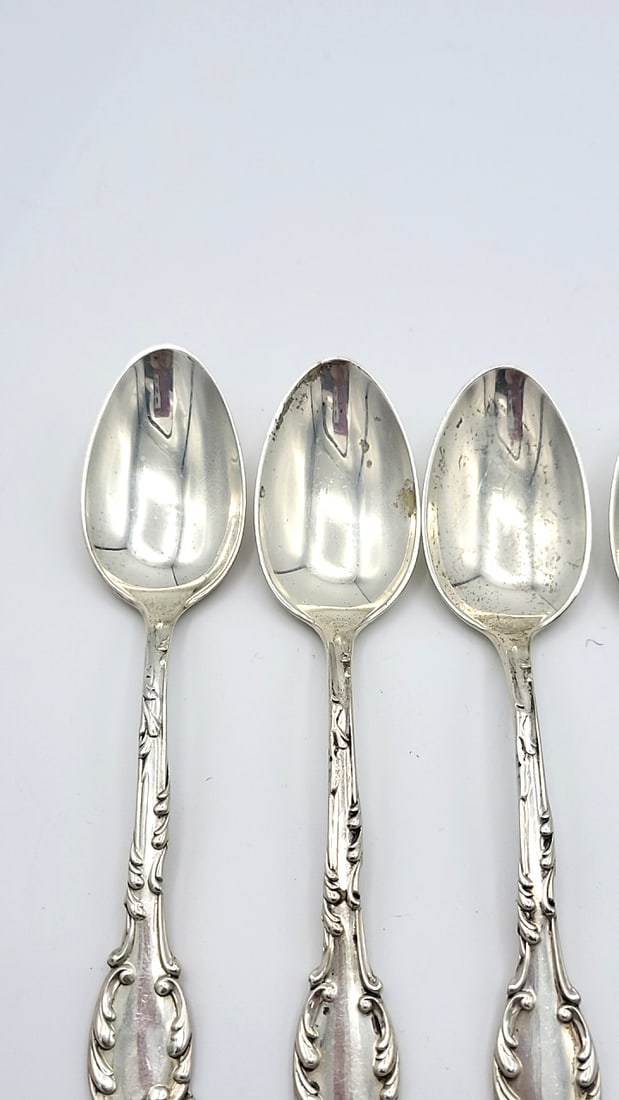 Sterling Silver Reed & Barton La Reine Spoons 120g - 5
