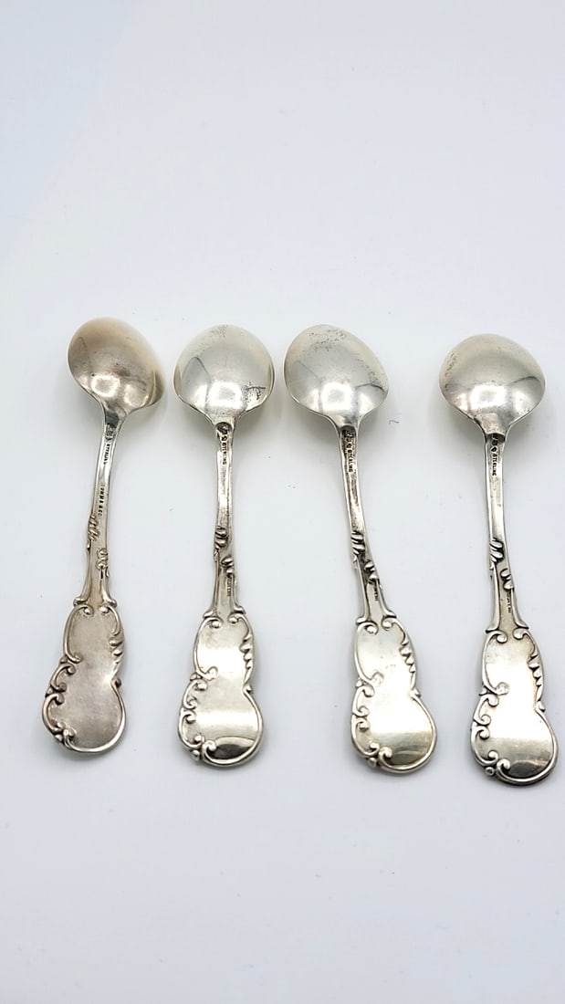 Sterling Silver Reed & Barton La Reine Spoons 120g - 6