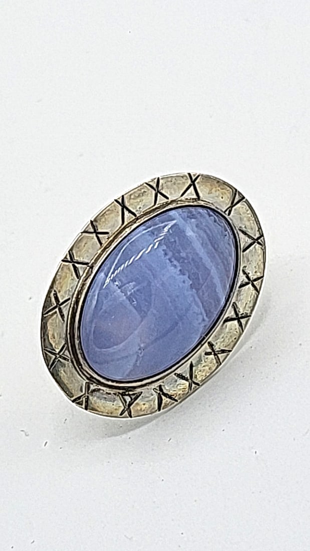 Lesanne Sterling Silver Oval Blue Stone Pin - 2