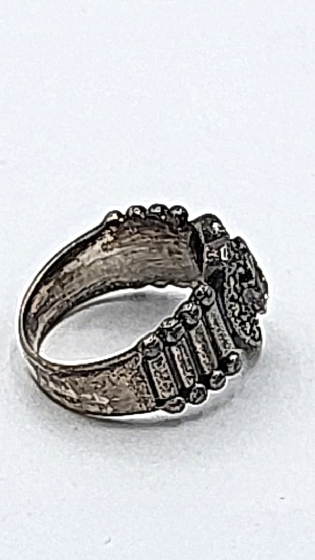 Sterling Silver Ring With Yellow Heart-shaped Gemstone 5.46g Size 5.5 - 4