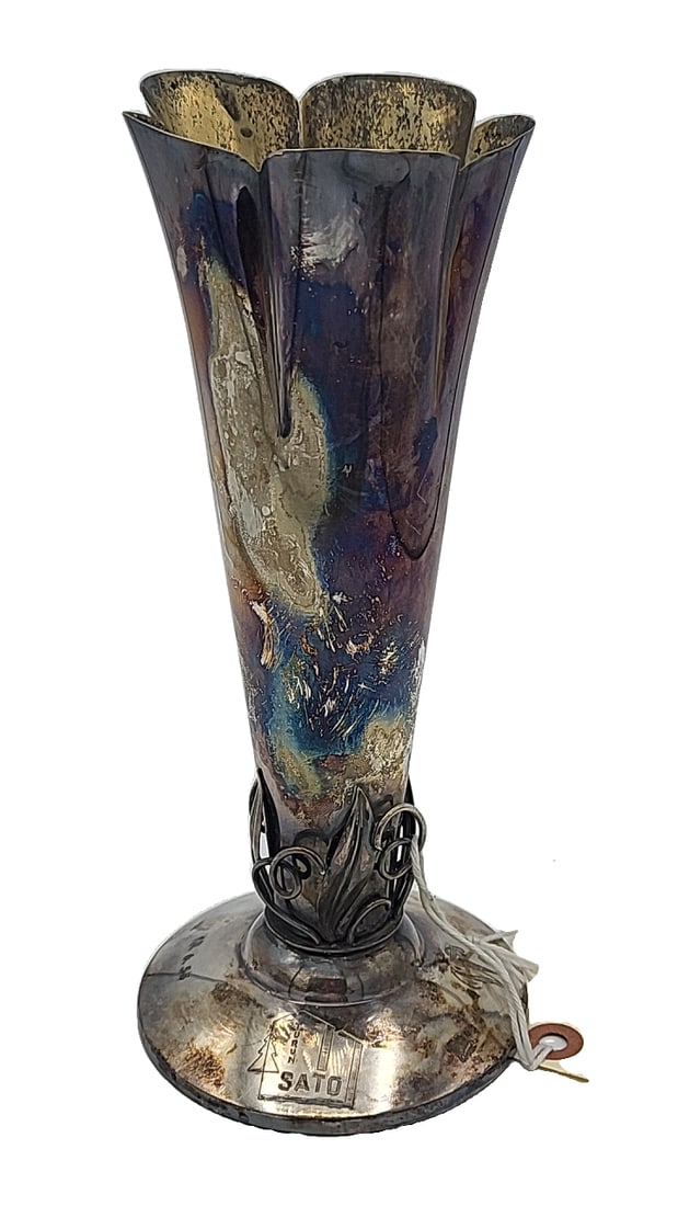 813h Finnish Silver Fluted Trumpet Vase With Scalloped Rim 236g: 12x6x6 1 lb Height: 6 Width: 6 Low Estimate: 80.00 High Estimate: 350.00