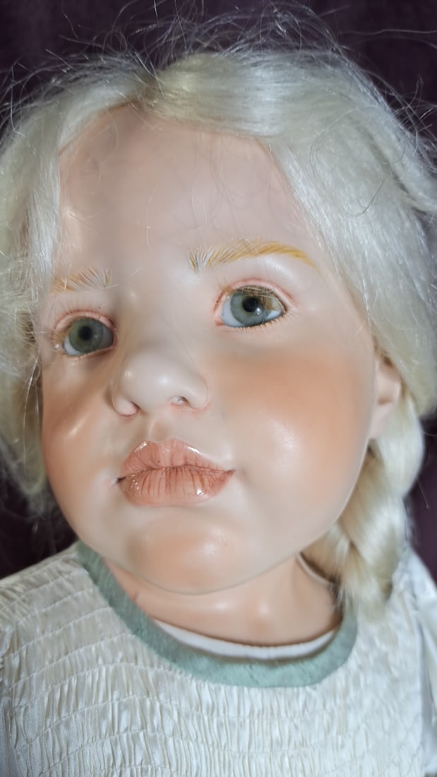 Hildegard Gunzel Ines Wax Over Porcelain Doll Box And Coa - 5
