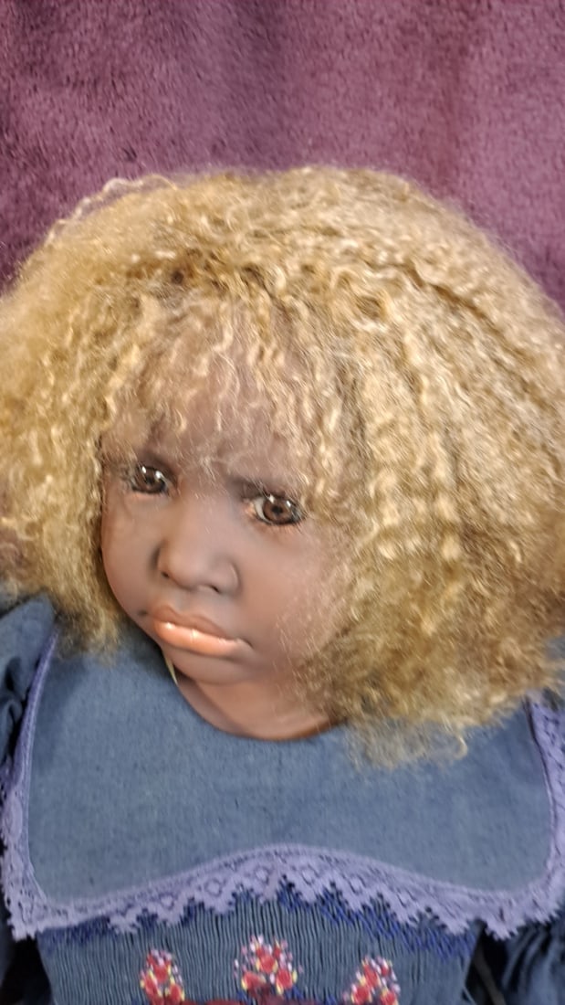 Pauline Middleton Sonya Artist Made Porcelain Doll Ltd Edition - 2