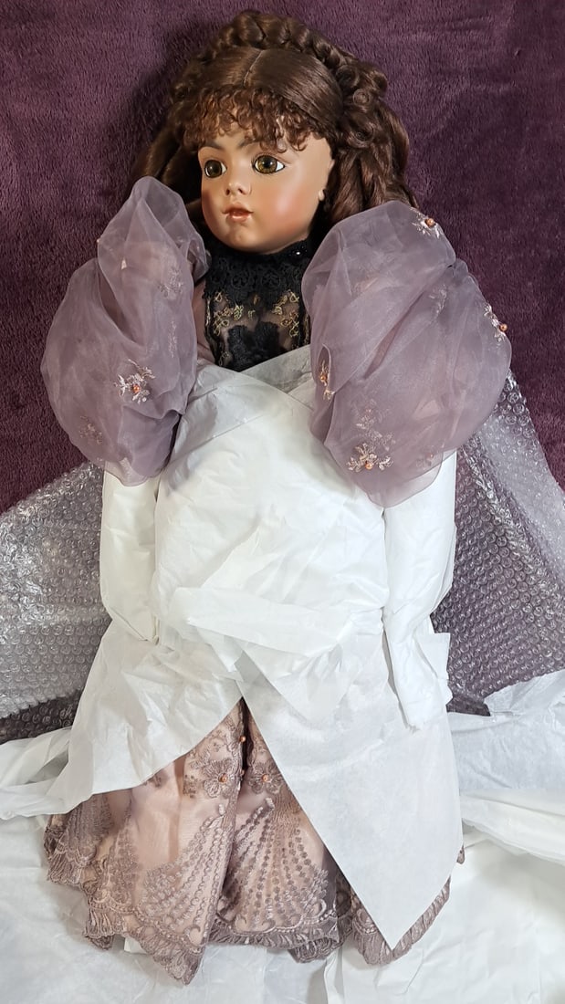 Colleen Phillips 1997 Artist Made Porcelain Doll (1 of 9)