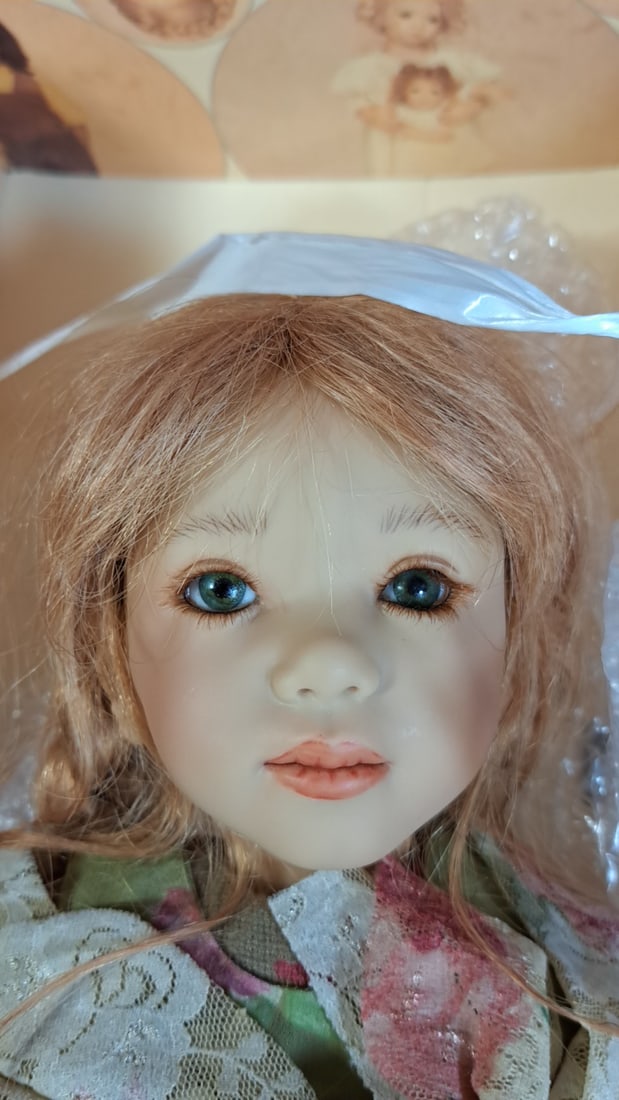 Annette Himstedt Fibi Doll 587/713 With Box & Coa - 2