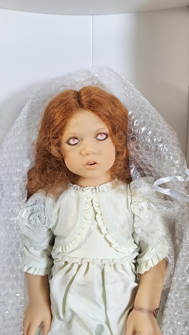 Annette Himstedt Tinka Doll Ltd Edition With Box & Coa: Please read descriptions and examine pictures carefully. Take into account shipping when bidding. 36x20x10 15lbs Height: 20 Width: 10 Low Estimate: 50.00 High Estimate: 500.00