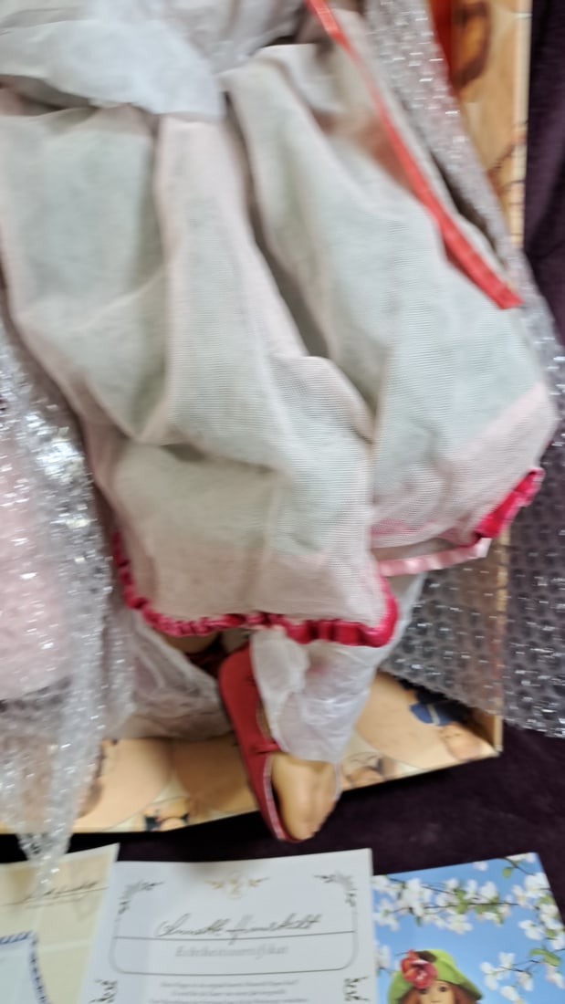 Annette Hiimstedt Mirte 1999 Collectible Doll With Box And Coa - 4