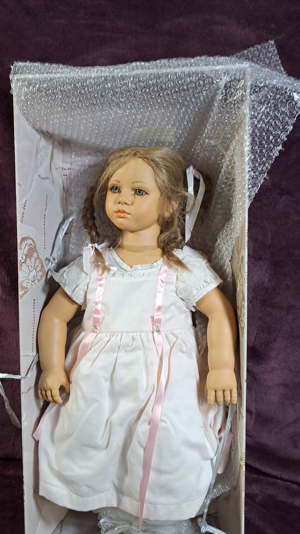 Annette Himstedt Fiene Doll With Coa And Box (1 of 13)