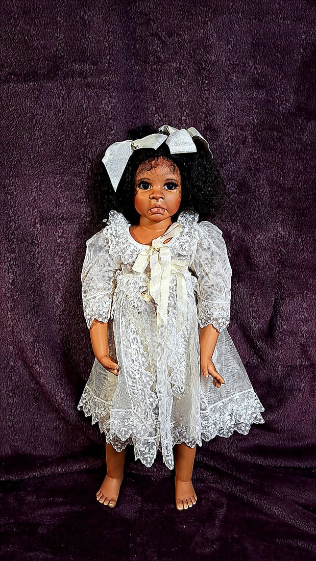 Karen Anderson Blandford Freezia Doll With Coa And Stuffed Bear (1 of 13)