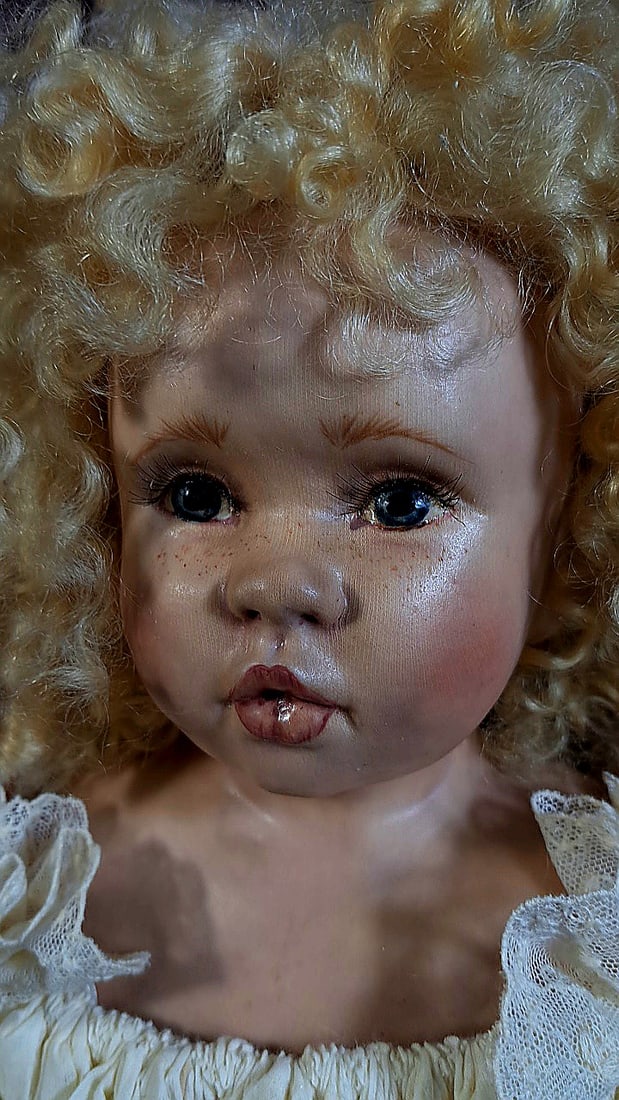 Linda Murray Georgia Cloth Doll Artist Made 15/20 With Coa And Box - 2