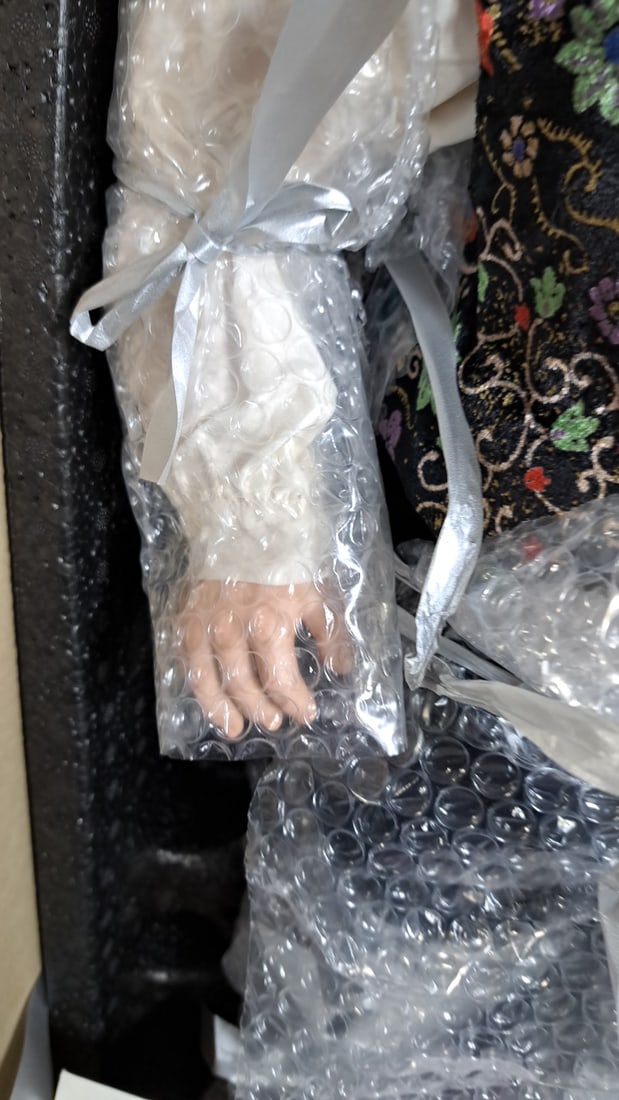 Annette Himstedt Sam Ltd Edition Porcelain Doll With Box And Coa - 4