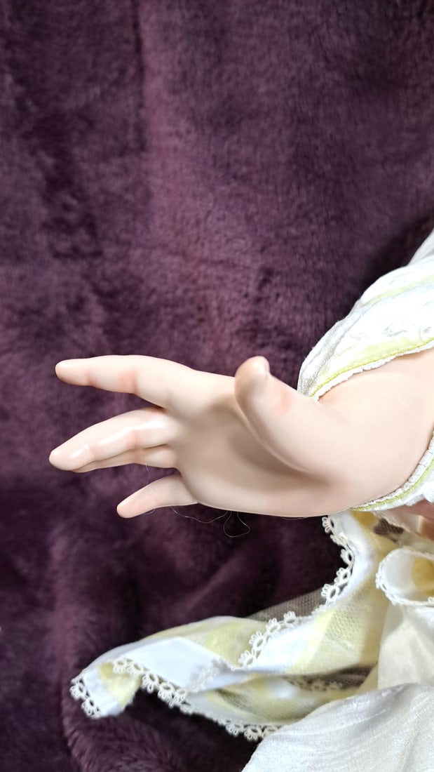 Susan E Krey - Krey Baby Kitty Doll Wax Over Porcelain 8/25 With Coa And Box - 3