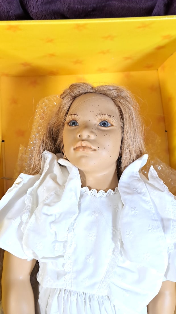 Annette Himstedt Tara Doll With Box: Please read descriptions and examine pictures carefully. Take into account shipping when bidding. 36x12x20 15lbs Height: 12 Width: 20 Low Estimate: 50.00 High Estimate: 500.00
