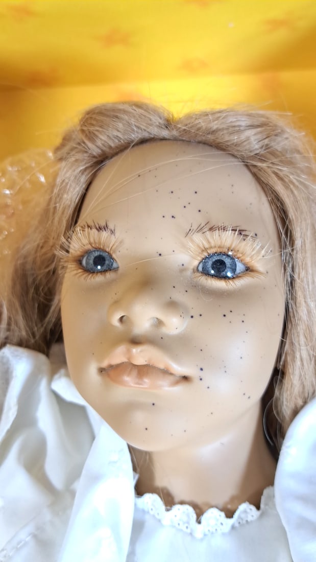 Annette Himstedt Tara Doll With Box - 2