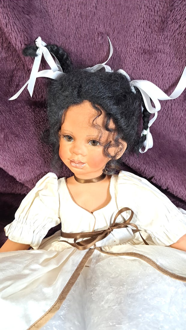 Gaby Rademann Porcelain Doll (1 of 6)