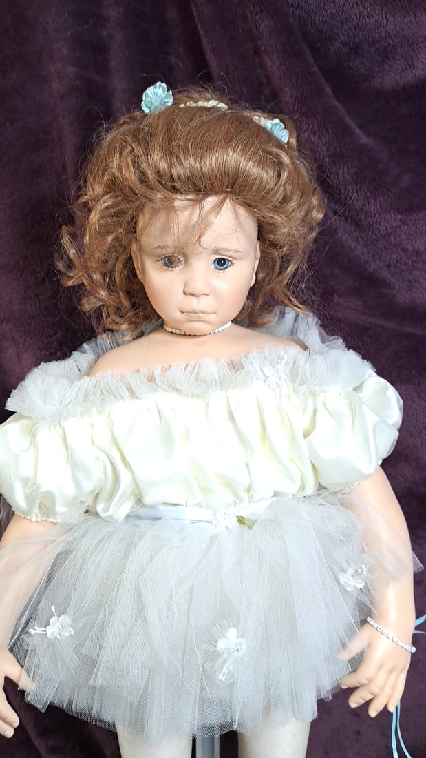 Rotraut Schrott Trixe Prototype Vinyl Doll Caucasian Ballerina With Stand (1 of 8)