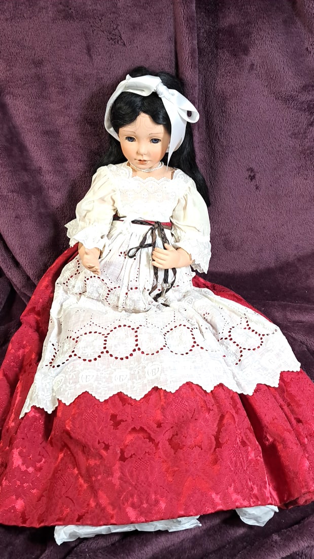 Gaby Rademann Snow White With Dwarf Porcelain Doll One Of A Kind - 5