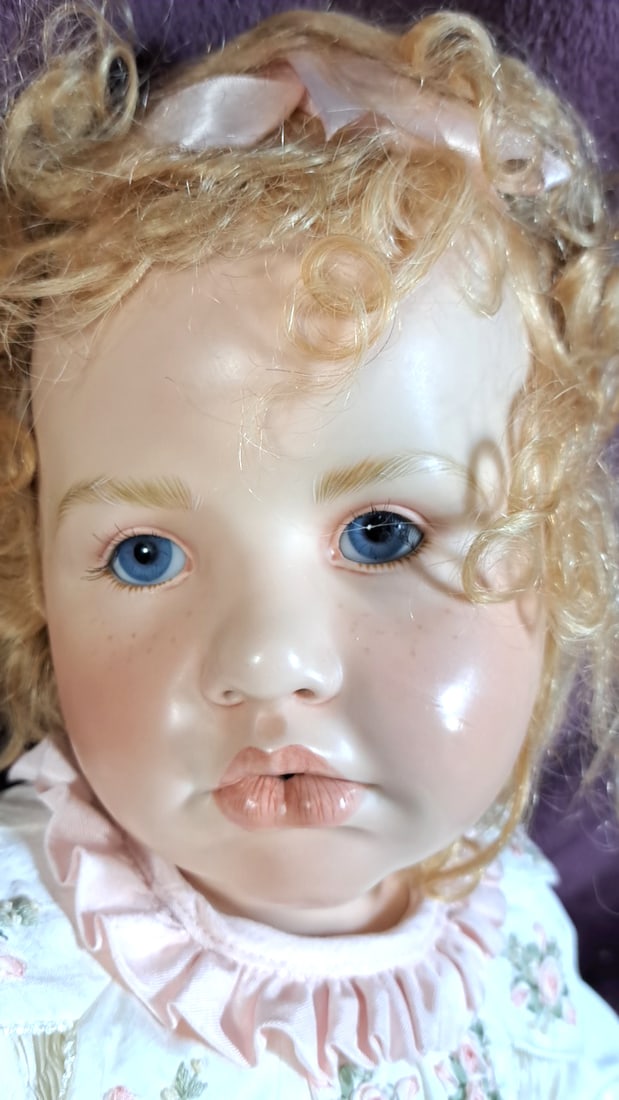Hildegard Gunzel Lea Wax On Porcelain Doll With Box - 2