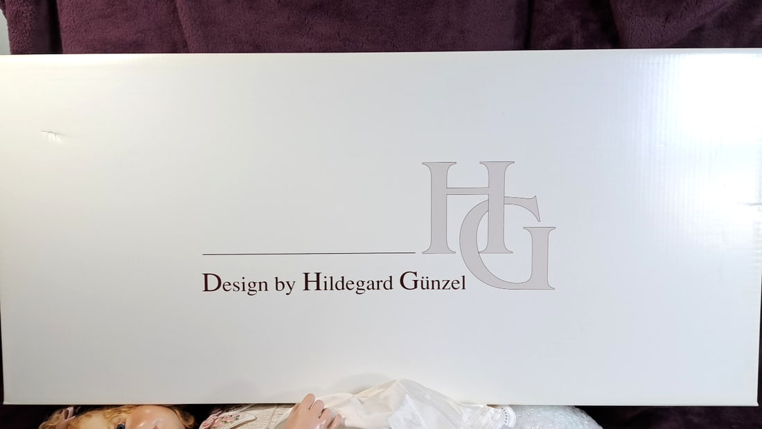 Hildegard Gunzel Lea Wax On Porcelain Doll With Box - 9