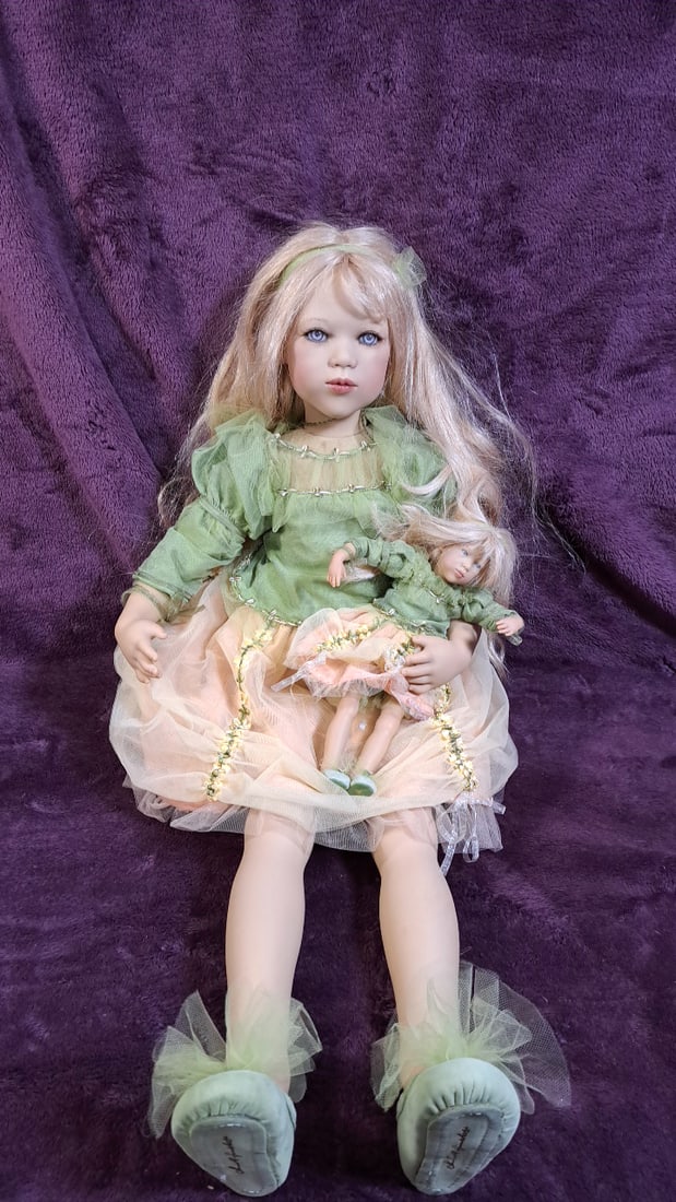 Annette Himstedt Himmelschlisselchen Doll With Baby Doll And Box (1 of 10)