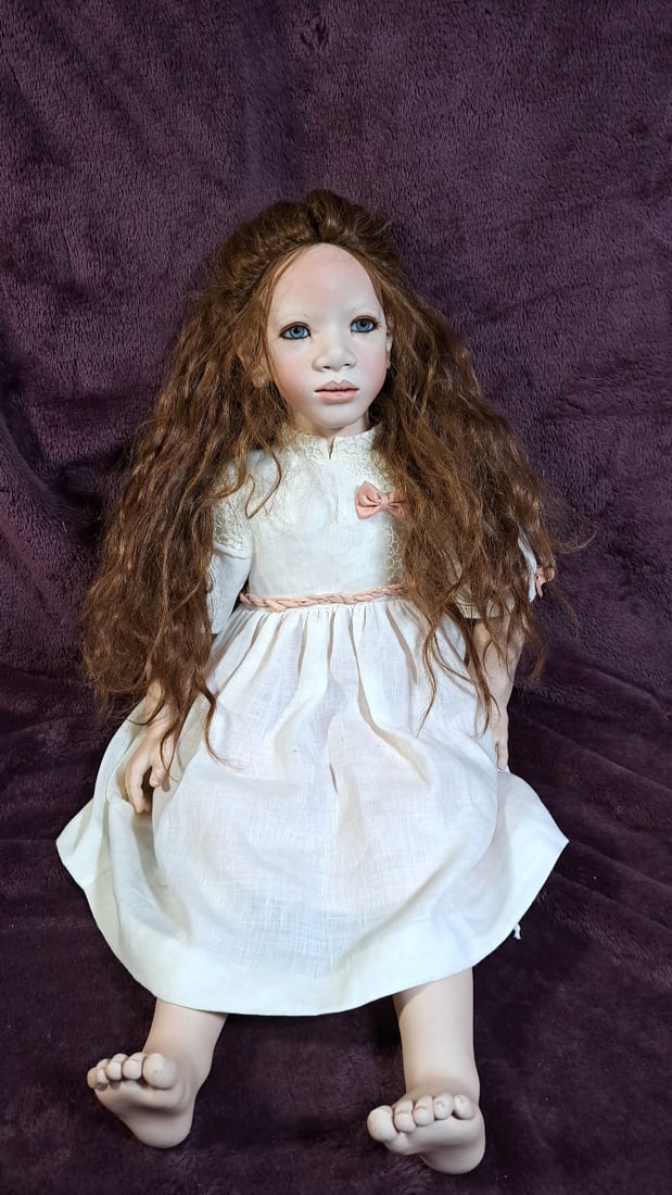 Annette Himstedt Blanca Porcelain Doll With Coa & Box: Please read descriptions and examine pictures carefully. Take into account shipping when bidding. 36x20x15 15lbs Height: 20 Width: 15 Low Estimate: 50.00 High Estimate: 2000.00