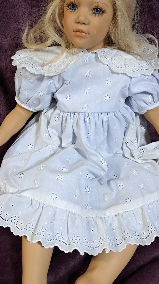 Annette Himstedt Puppen Kinder 1992/93 Blonde Blue-eyed Doll With White Dress & Box - 7