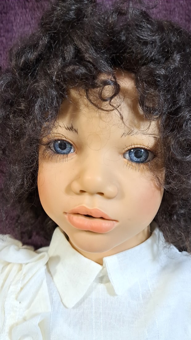Annette Himstedt Minou Doll With Coa And Box - 2