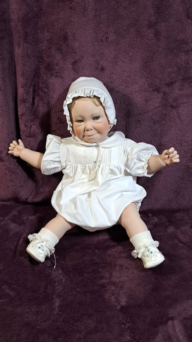 Lee Middleton Devan Doll (1 of 8)
