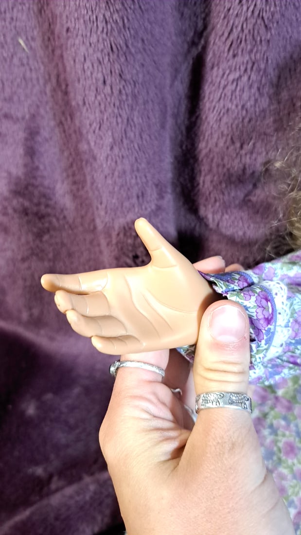 Linda Mason Doll 1992 64/250 - 4